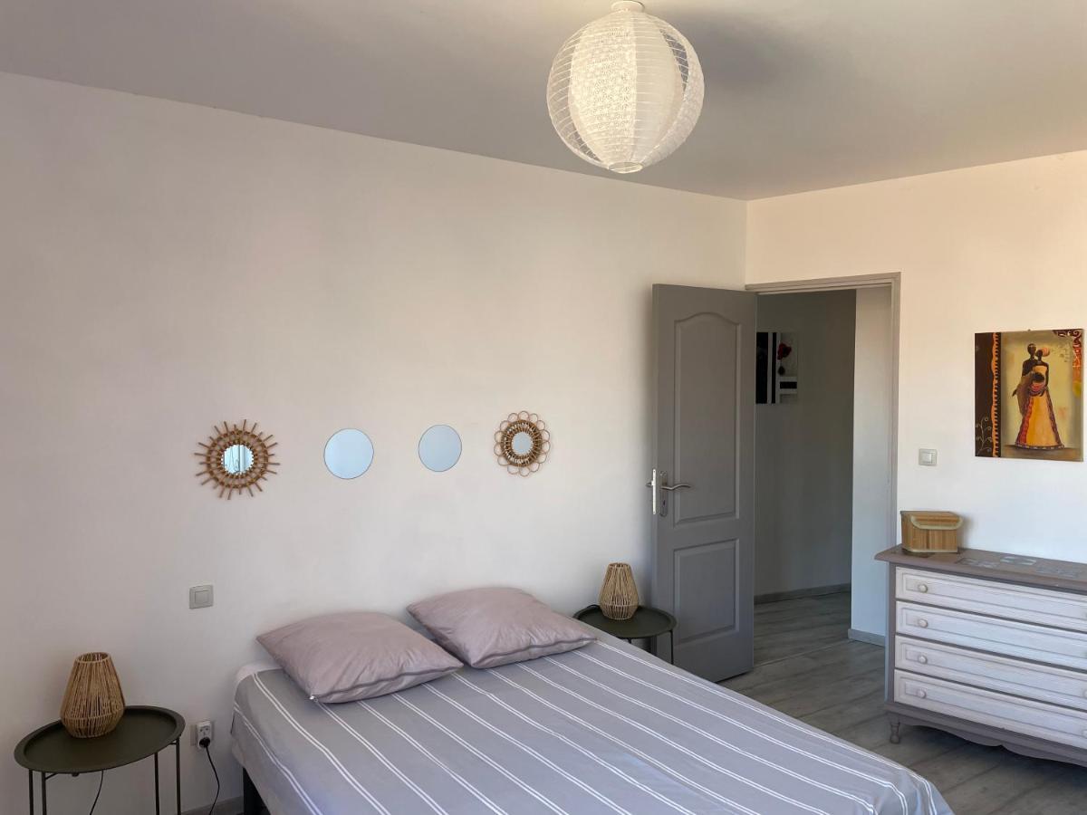 Apartamento L'Escapade Catllar Exterior foto